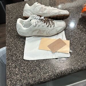 New Balance White and Brown Women's Shoes